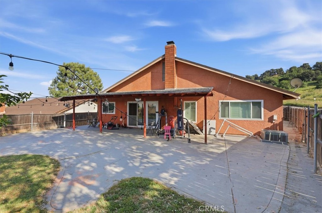 1287 Redwood View