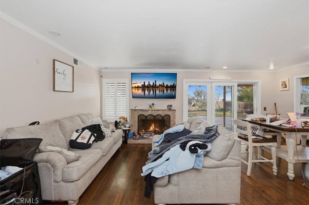 1287 Redwood View