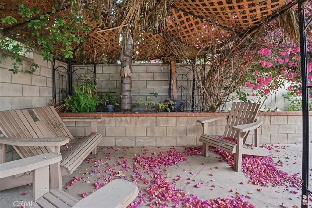 19247 Mountain Shadow Lane