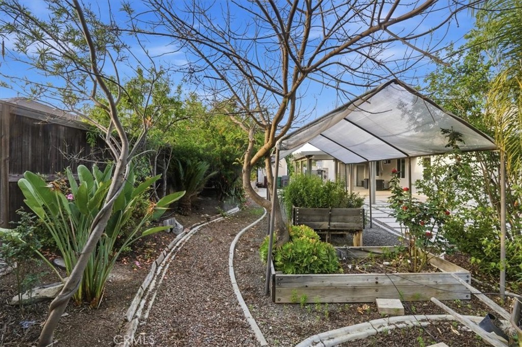 19247 Mountain Shadow Lane