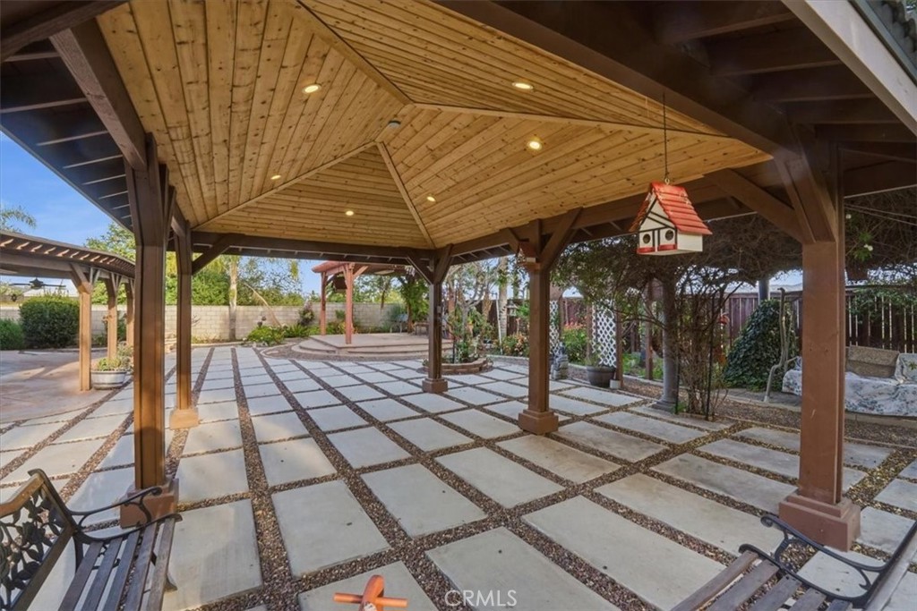 19247 Mountain Shadow Lane