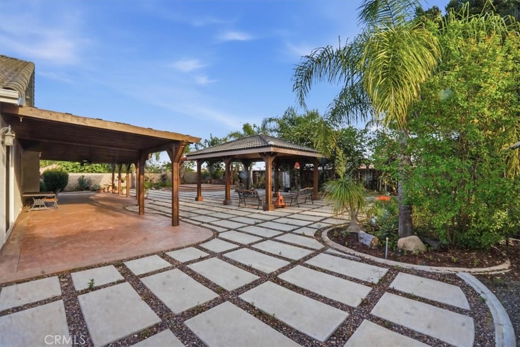 19247 Mountain Shadow Lane