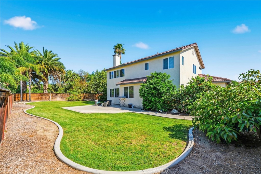 1663 Naranjo Court