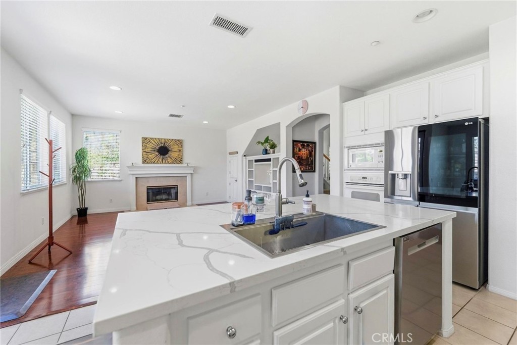 1663 Naranjo Court