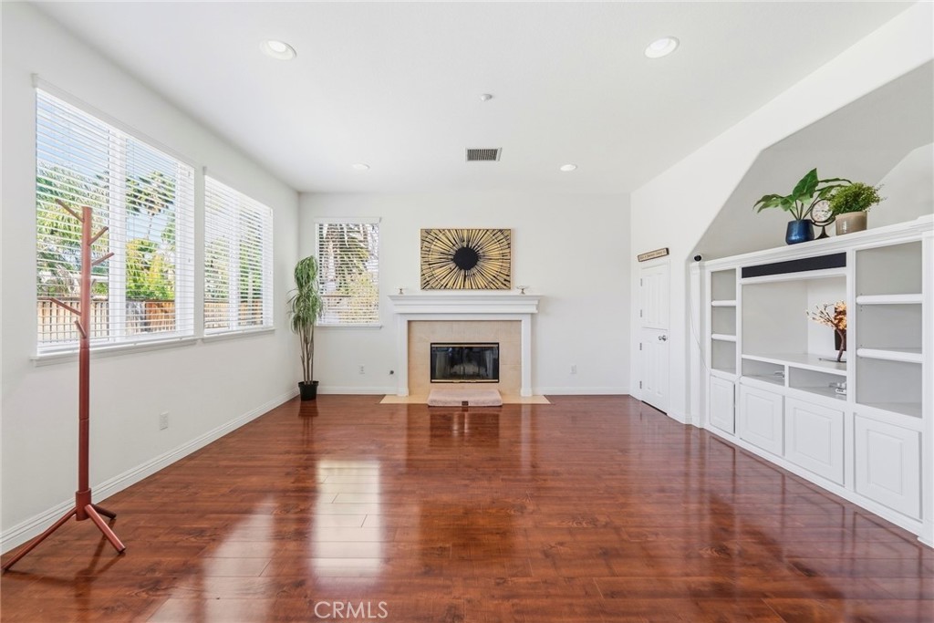 1663 Naranjo Court