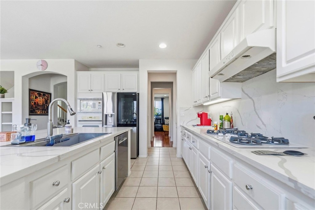 1663 Naranjo Court