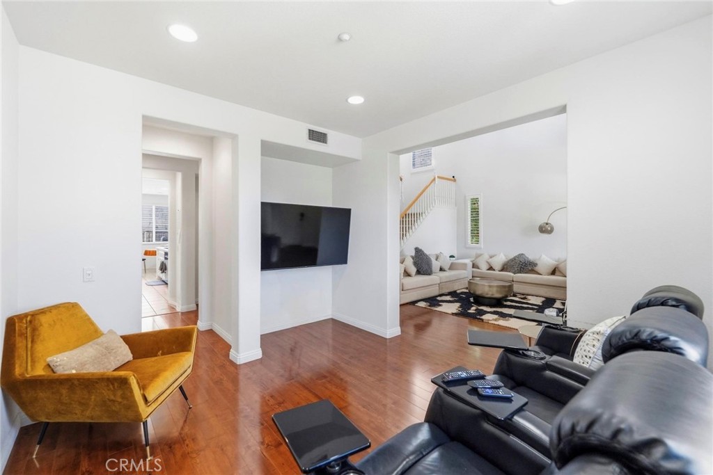 1663 Naranjo Court