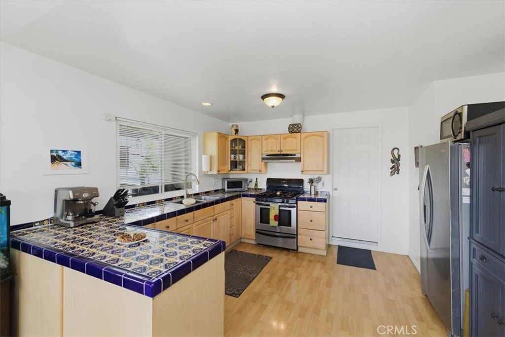 2715 Brockton