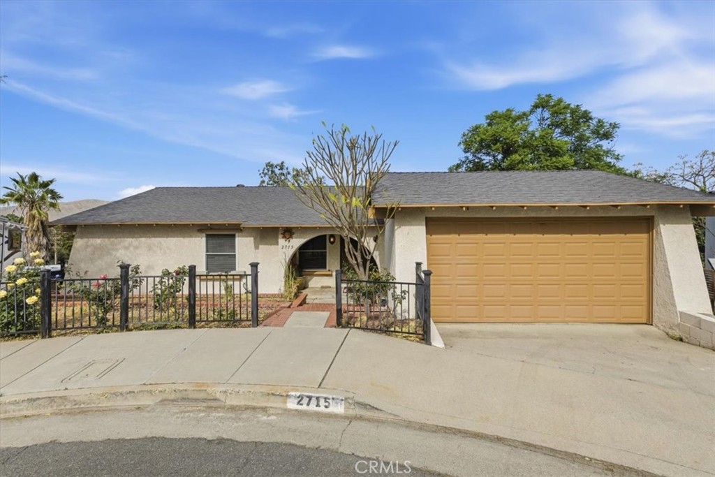 2715 Brockton