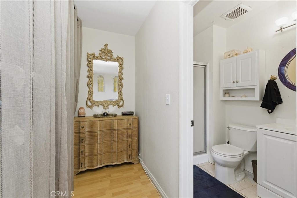 2715 Brockton