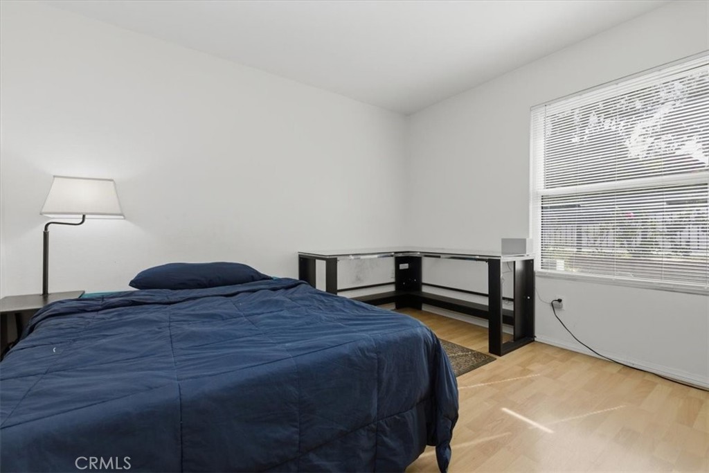 2715 Brockton