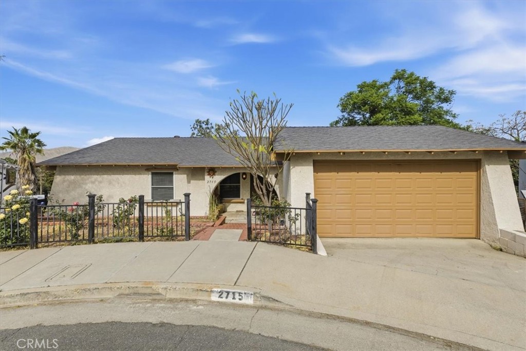 2715 Brockton