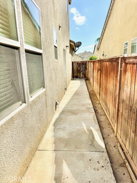 1562 Chesire Drive