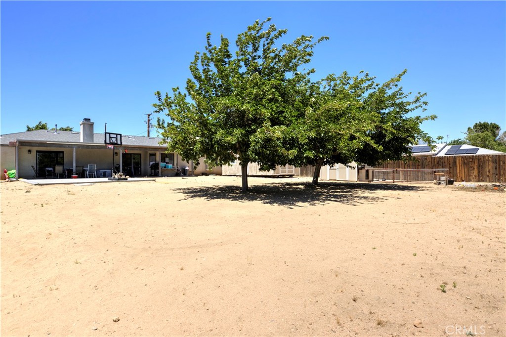 8755 Lassen Ave