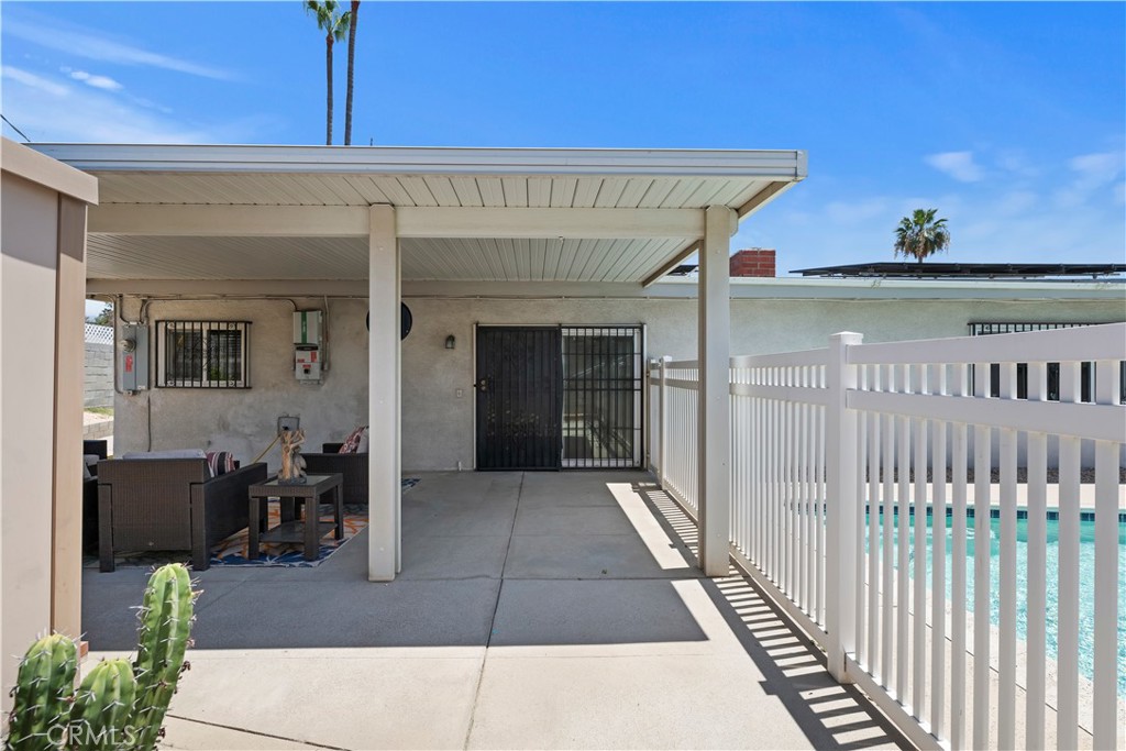 1400 Terrace
