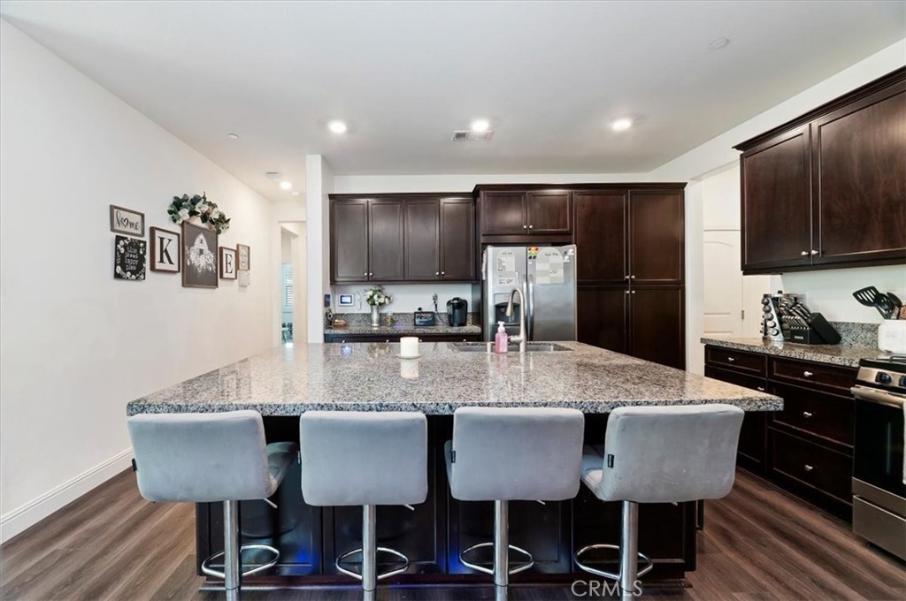 3904 Arrow Wood