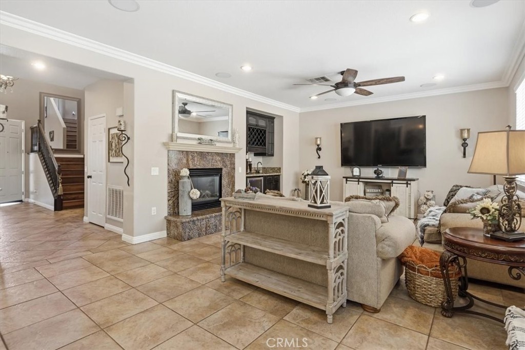 34662 Elmwood