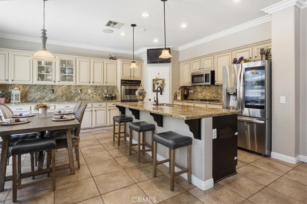 34662 Elmwood