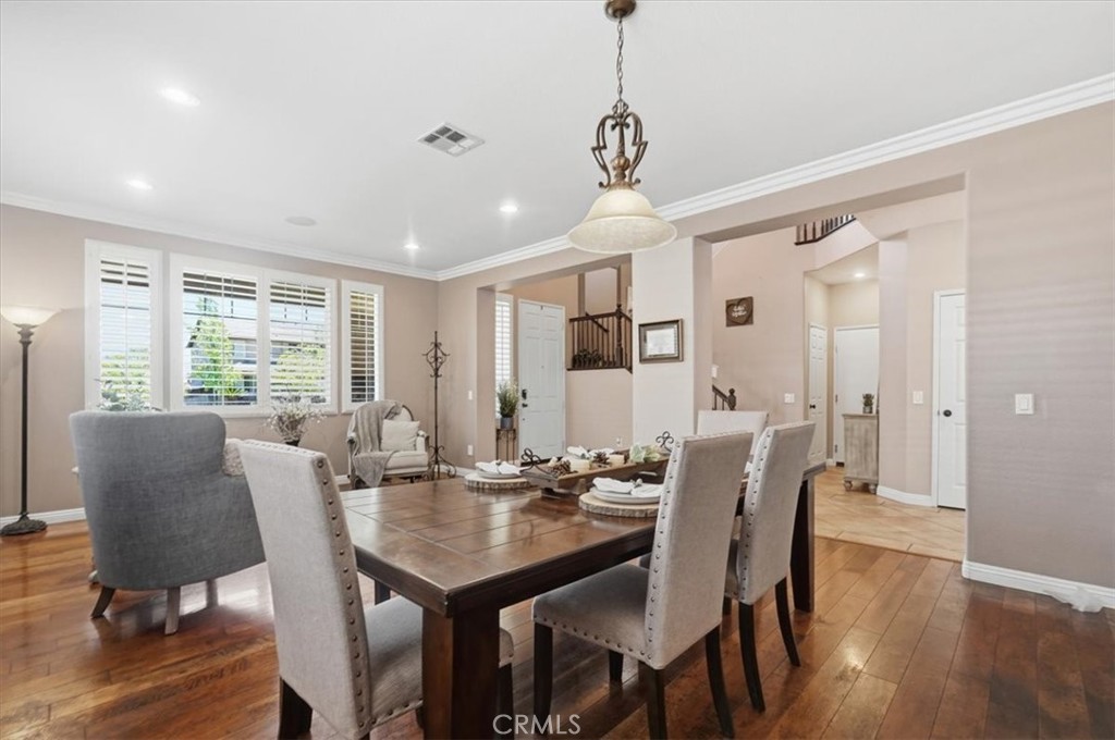 34662 Elmwood