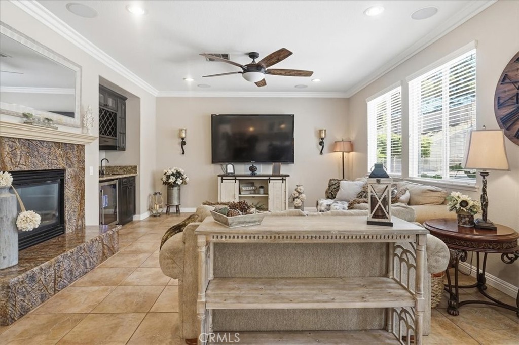 34662 Elmwood