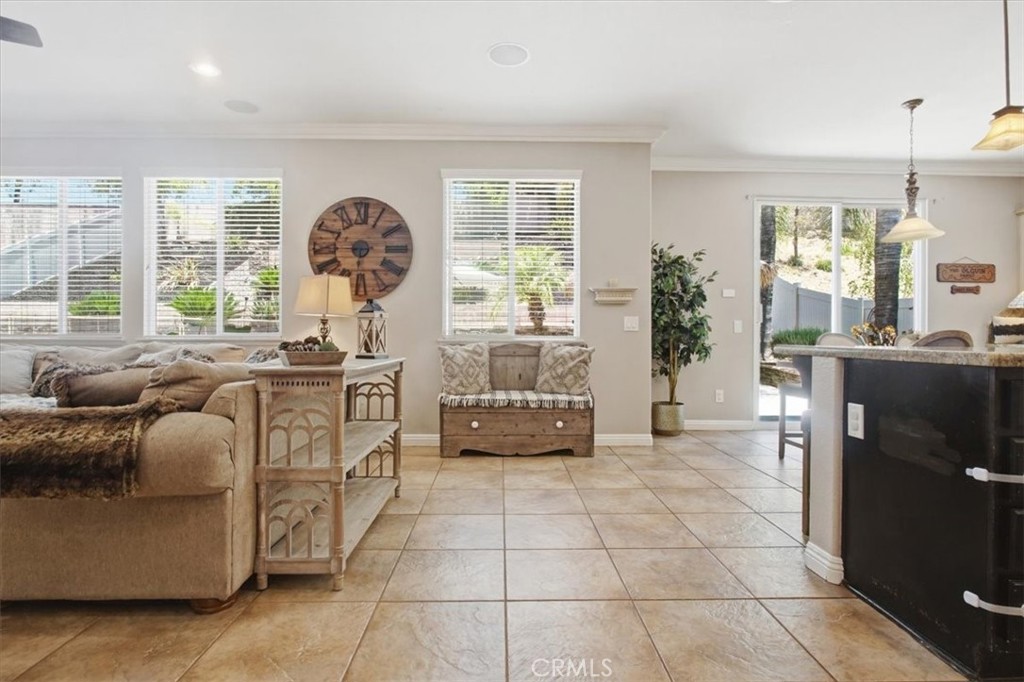 34662 Elmwood