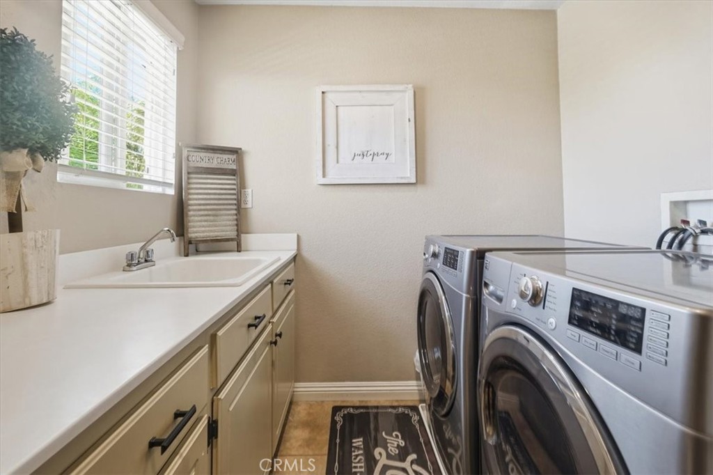 34662 Elmwood