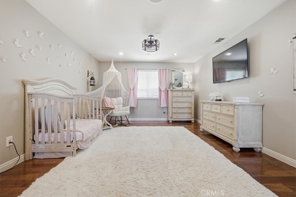 34662 Elmwood