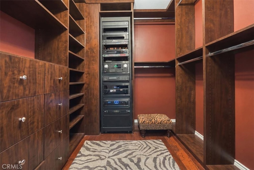 34662 Elmwood