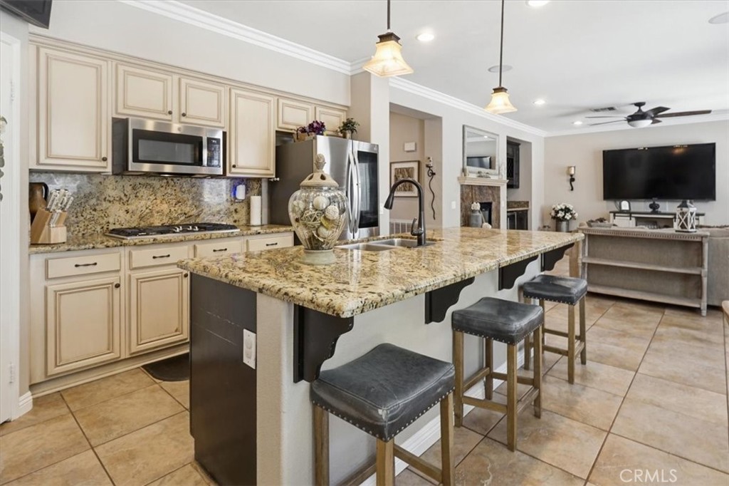 34662 Elmwood
