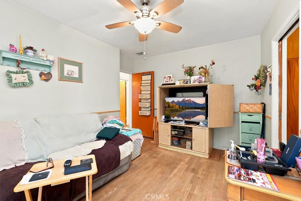 615 W 6th