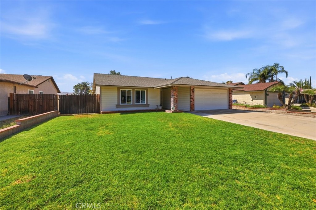 5205 Humbolt