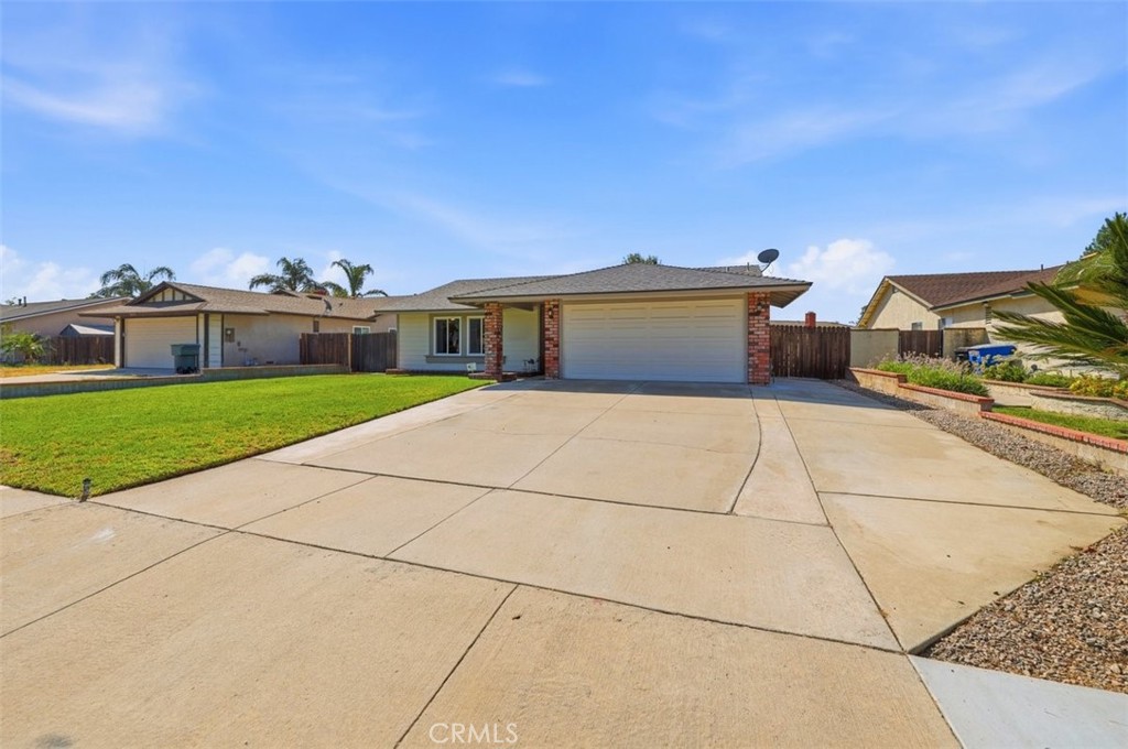 5205 Humbolt