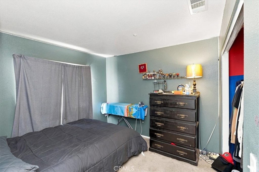 14993 Oak Spring
