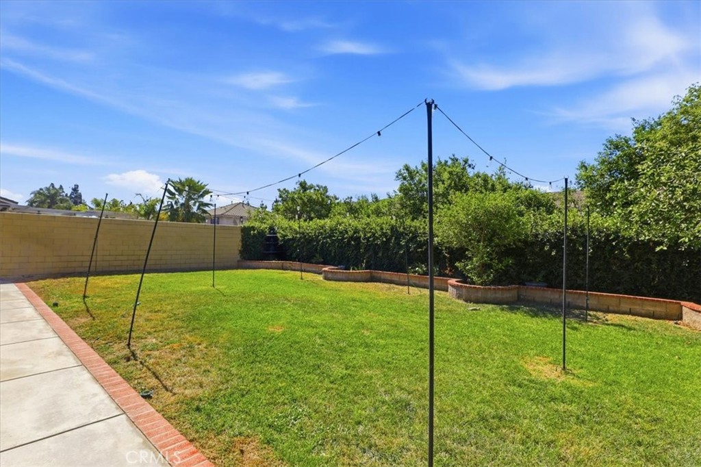 14993 Oak Spring