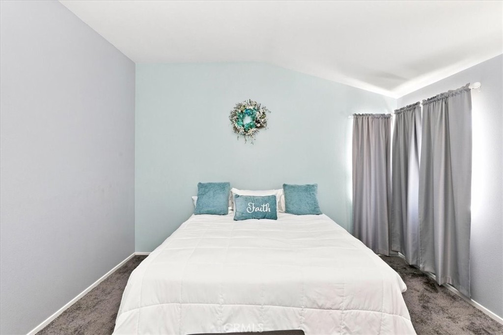 14993 Oak Spring