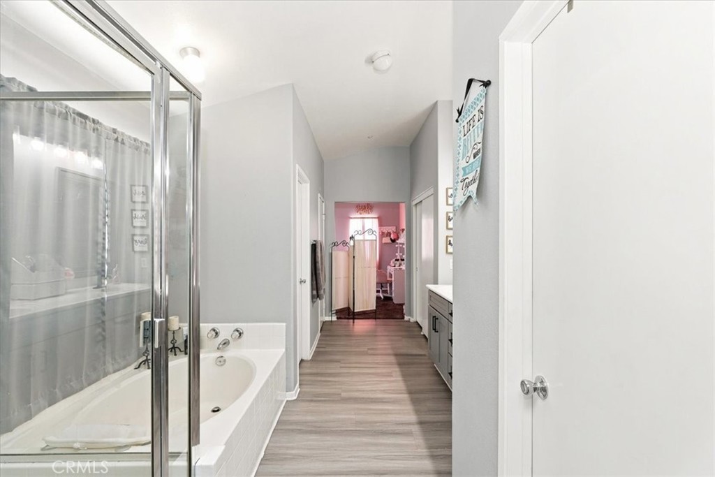 14993 Oak Spring