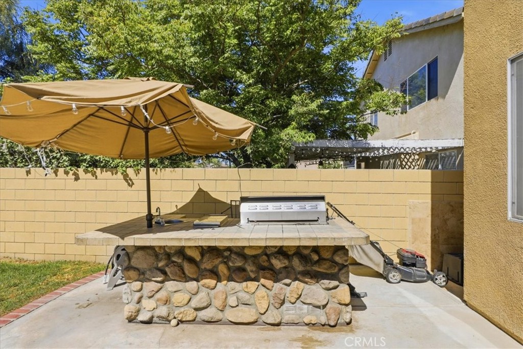 14993 Oak Spring