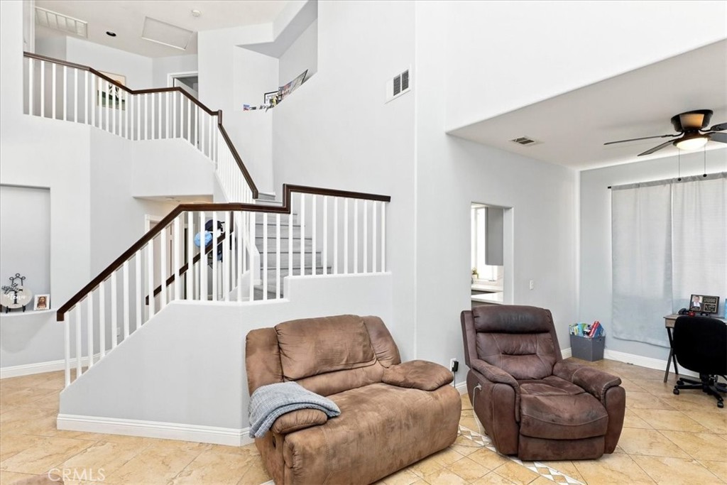 14993 Oak Spring