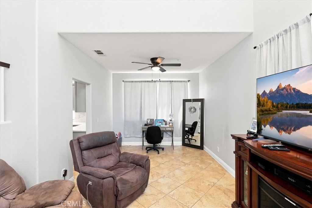 14993 Oak Spring