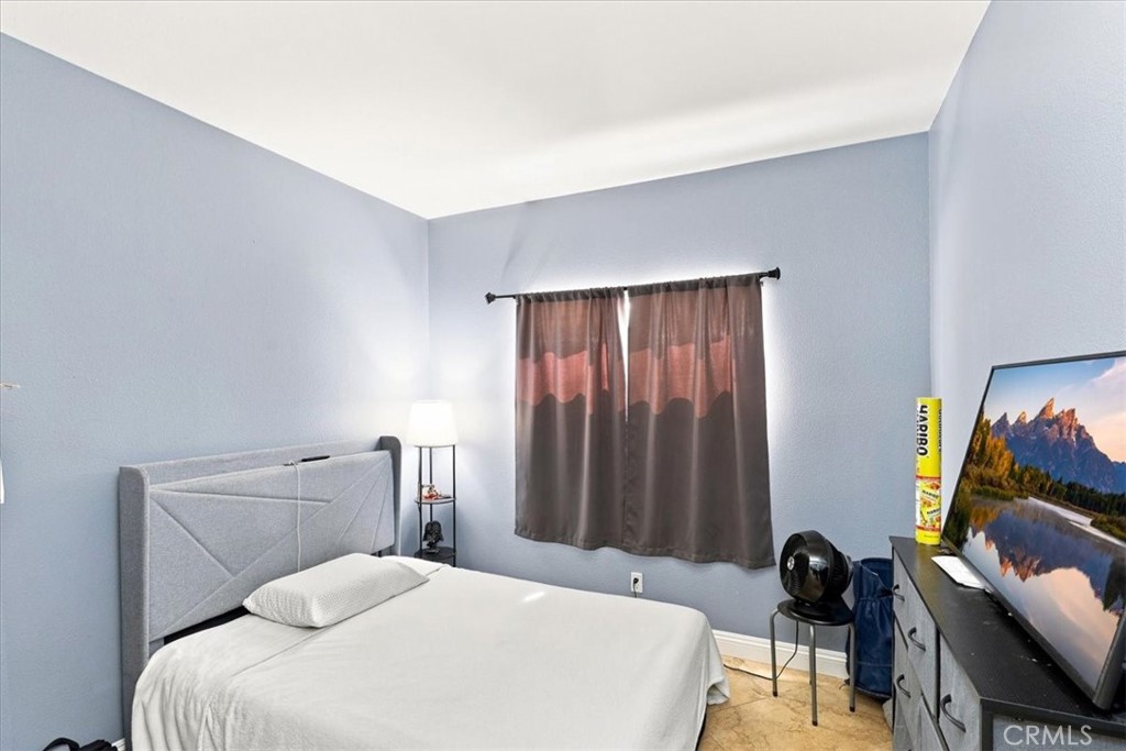 14993 Oak Spring