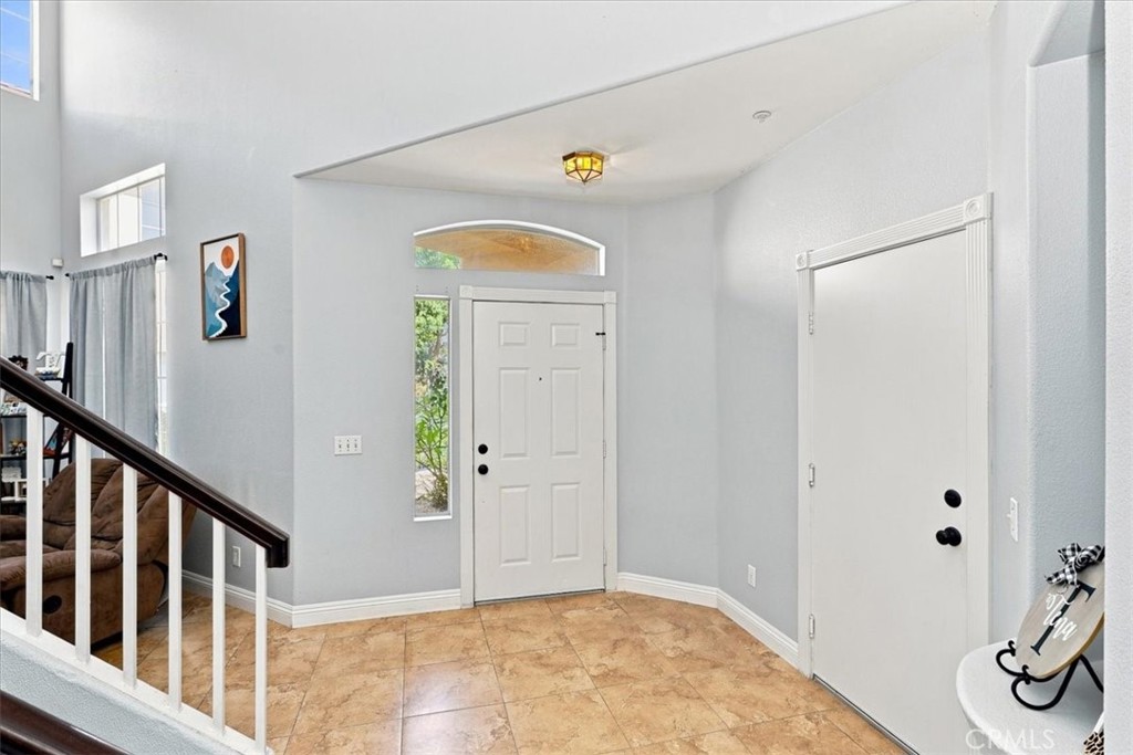 14993 Oak Spring