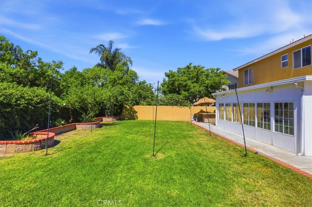 14993 Oak Spring