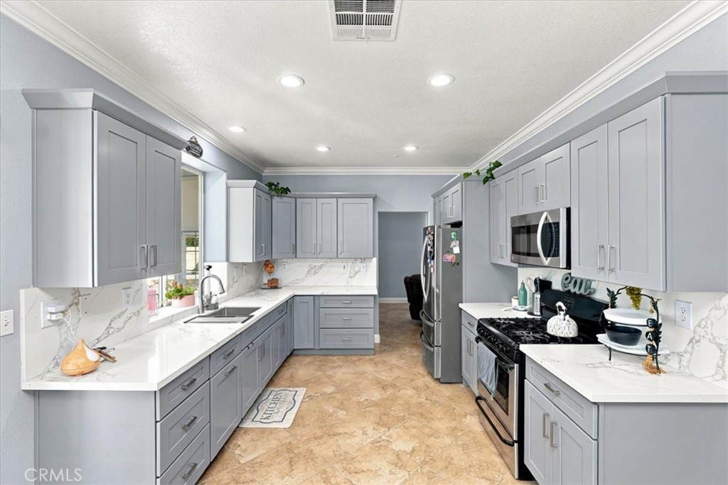 14993 Oak Spring