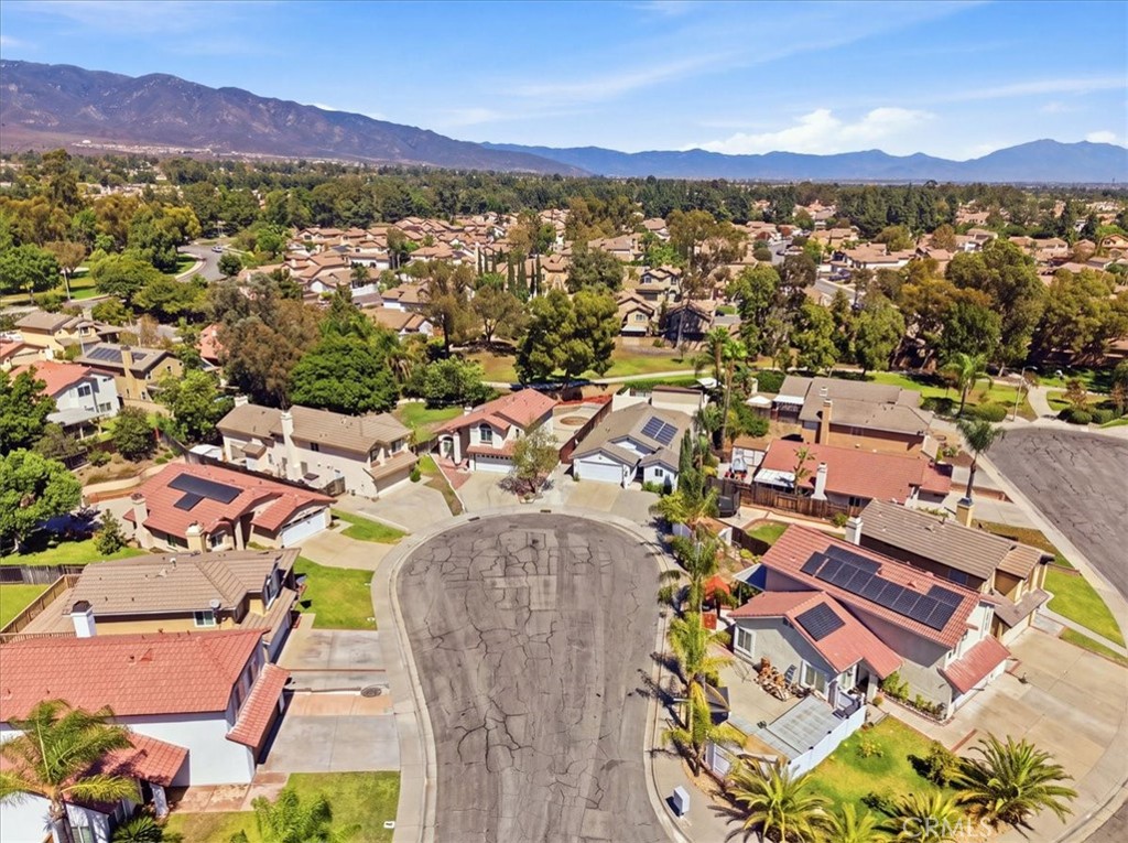 11098 Piedmont