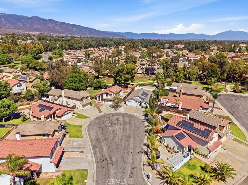 11098 Piedmont