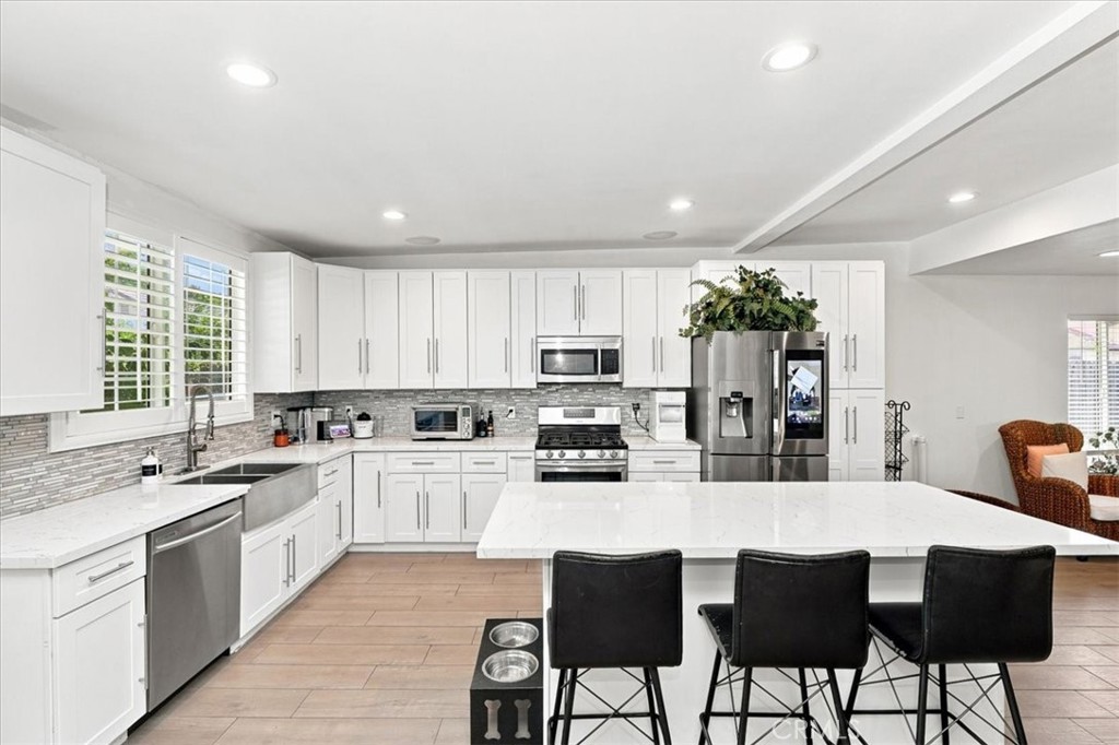 11098 Piedmont