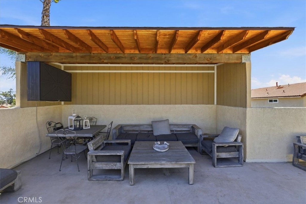 11098 Piedmont