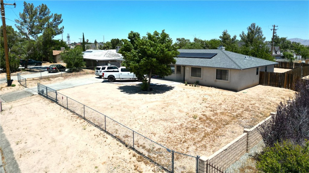 8755 Lassen Ave
