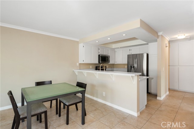 1248 Hillandale AVE Unit: 4