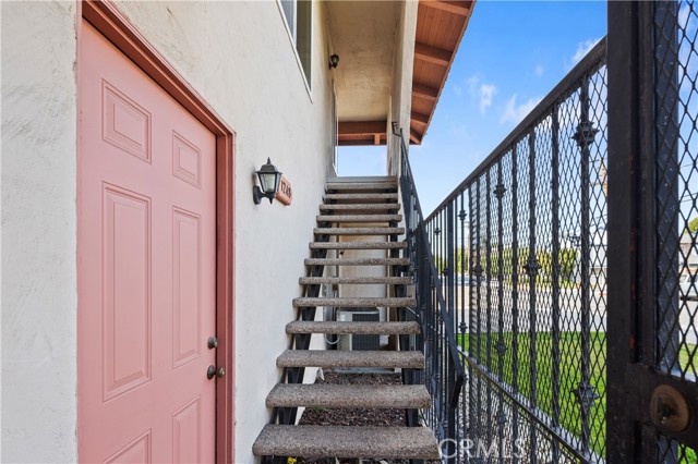 1248 Hillandale AVE Unit: 4